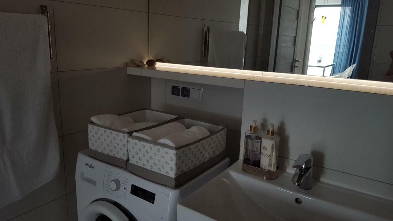 Apartament Morski Przy Latarni ดาร์โลฟโก ภายนอก รูปภาพ