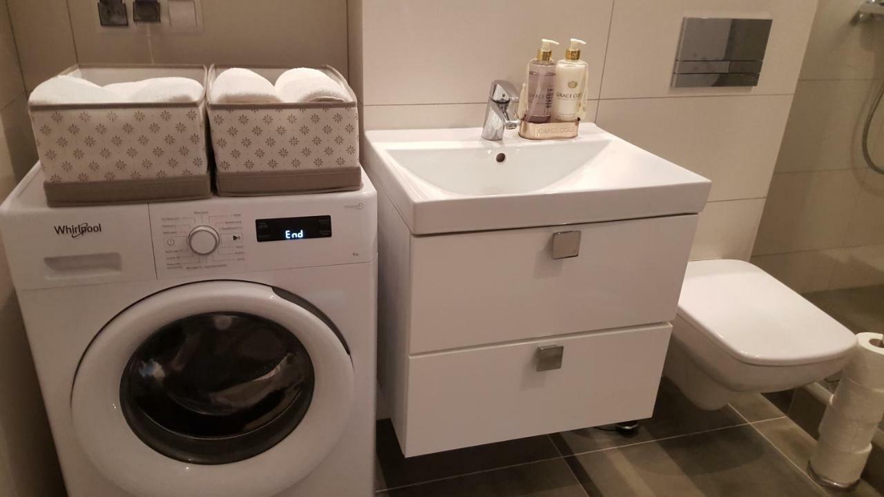 Apartament Morski Przy Latarni ดาร์โลฟโก ภายนอก รูปภาพ